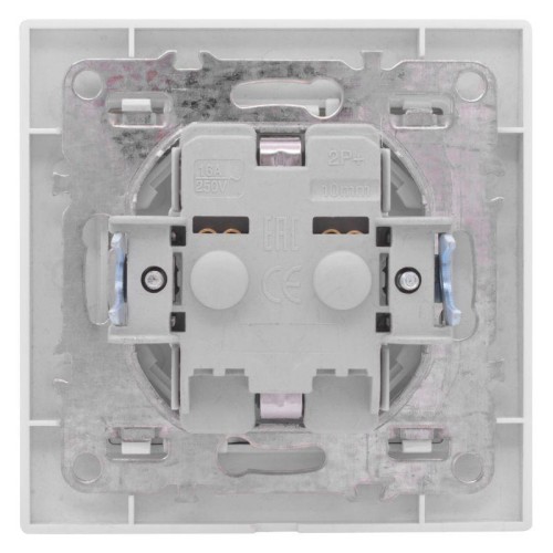 Розетка 1-м СП Минск 16А IP20 с заземл. защ. шторки с крышкой бел. Basic EKF ERR16-029-100